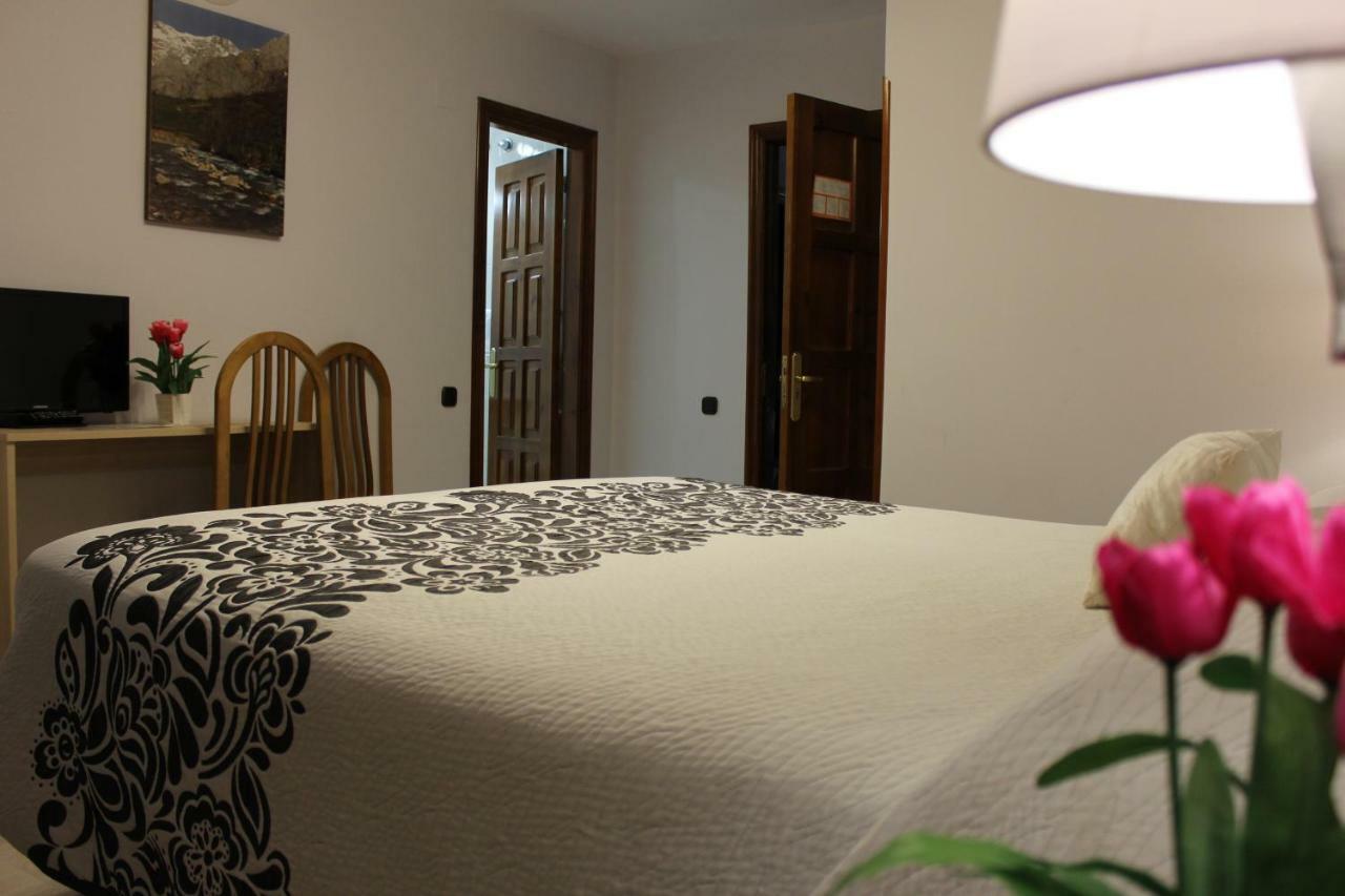 Hostal Casa Abascal Posada De Valdeon Dış mekan fotoğraf